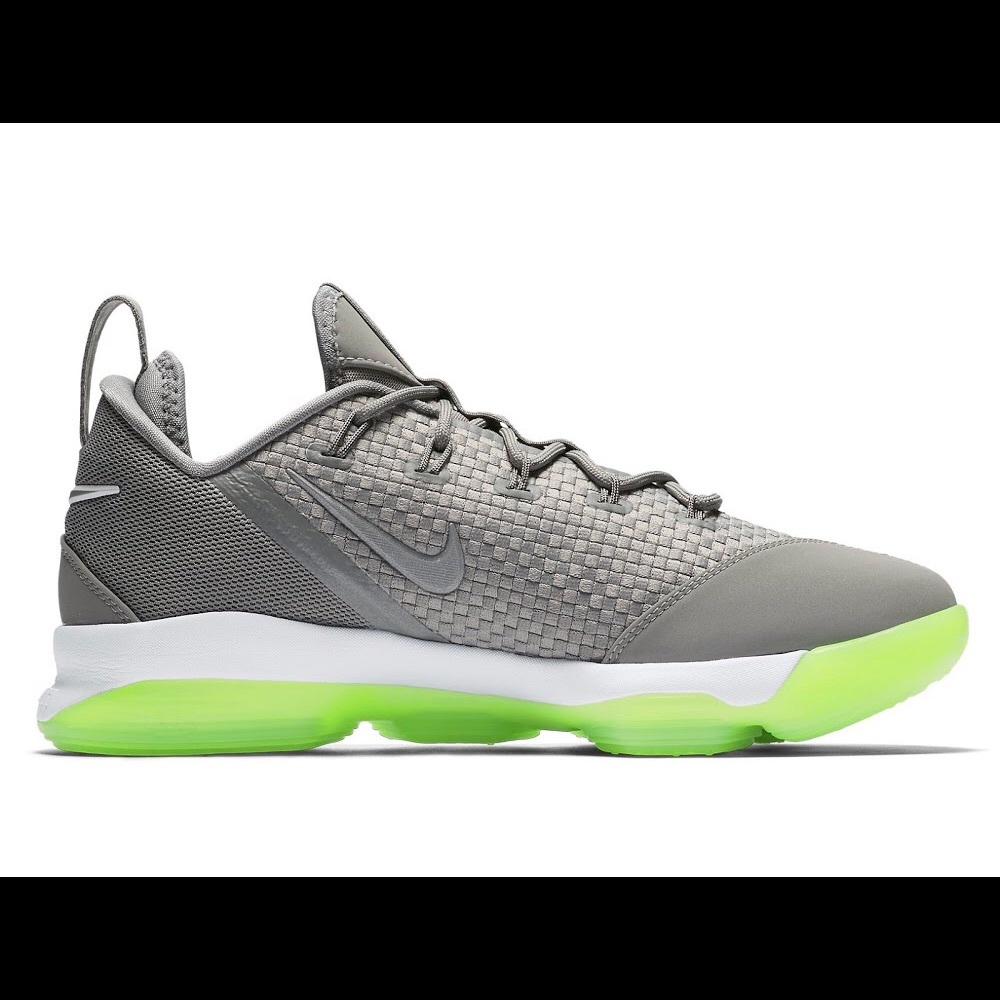 LEBRON XIV LOW
